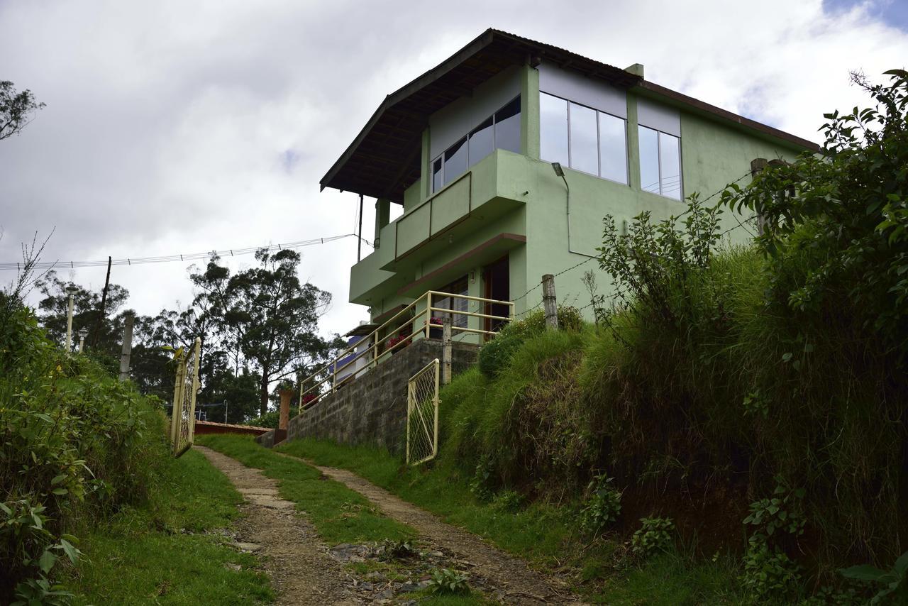 J R Mist Valley Inn Ooty Buitenkant foto